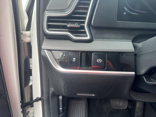 used 2024 Kia Sportage car, priced at $26,190