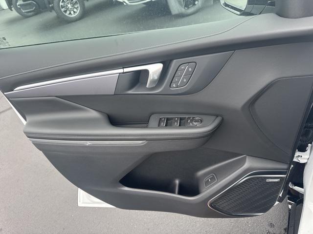 new 2025 Buick Enclave car, priced at $51,890
