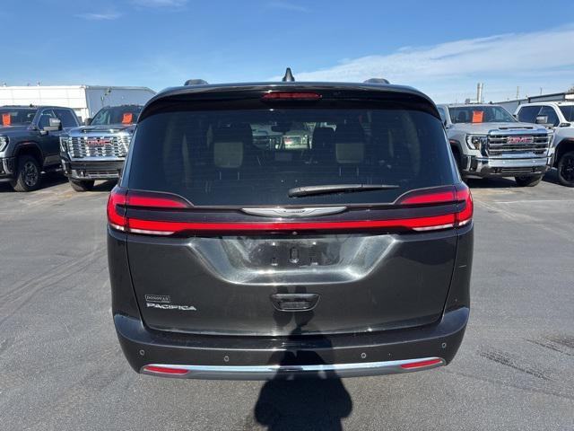 used 2022 Chrysler Pacifica car, priced at $21,876