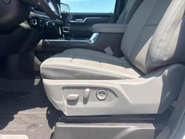 new 2025 GMC Sierra 1500 car, priced at $66,430