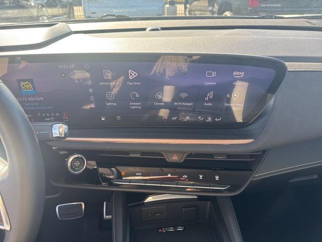 used 2025 Buick Envision car, priced at $33,497