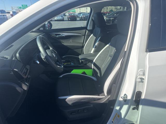 used 2025 Buick Envision car, priced at $33,497