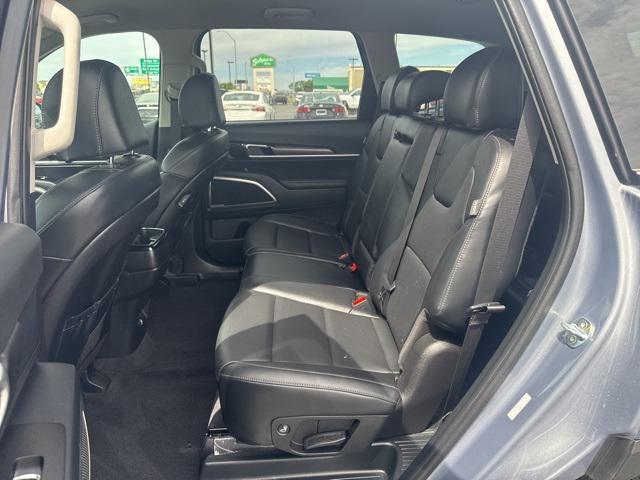 used 2024 Kia Telluride car, priced at $36,897