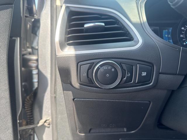 used 2024 Ford Edge car, priced at $22,990