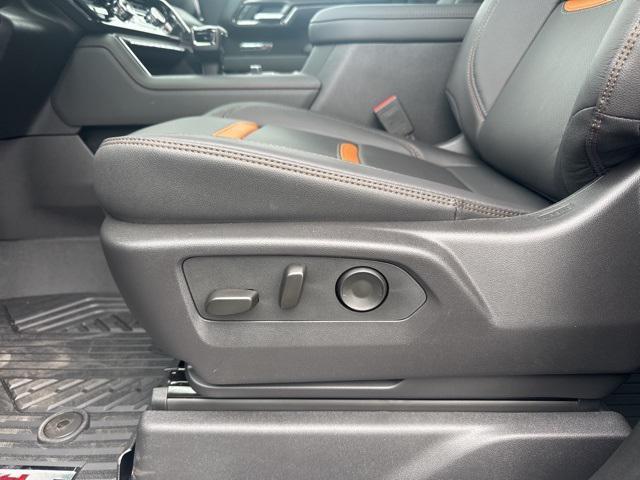 new 2025 GMC Sierra 1500 car, priced at $71,050