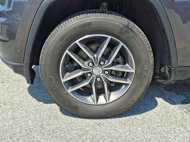 used 2018 Jeep Grand Cherokee car, priced at $16,599