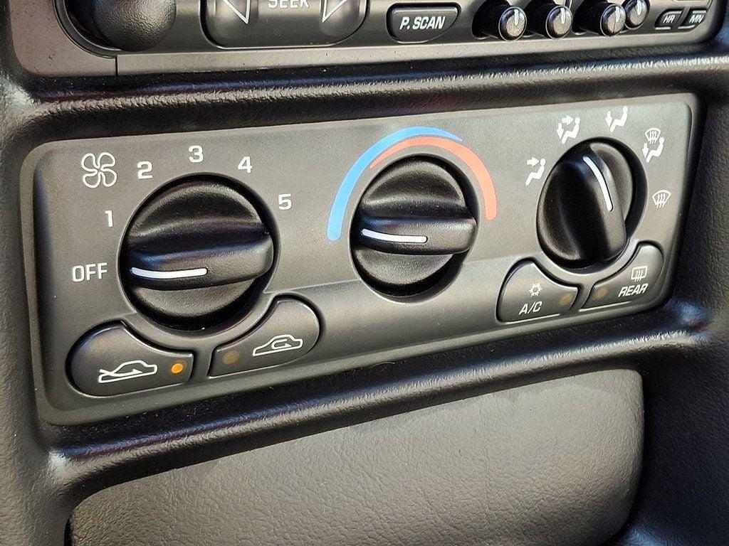 used 2000 Chevrolet Corvette car, priced at $19,995