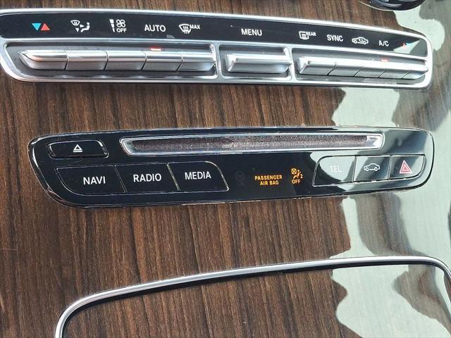 used 2019 Mercedes-Benz GLC 300 car, priced at $19,995
