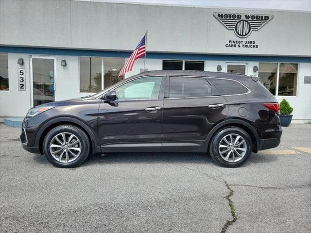 used 2018 Hyundai Santa Fe car, priced at $18,599