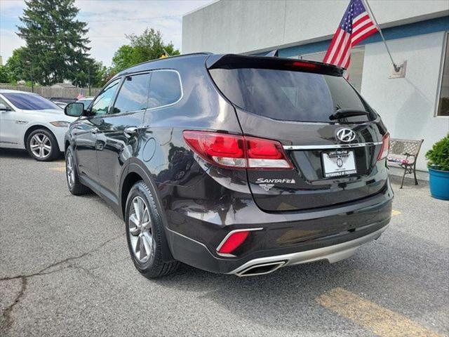 used 2018 Hyundai Santa Fe car, priced at $18,599