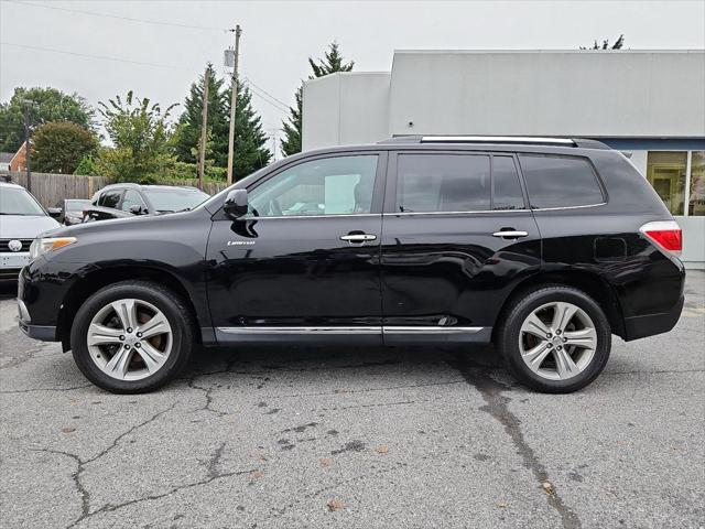 used 2012 Toyota Highlander car, priced at $15,599