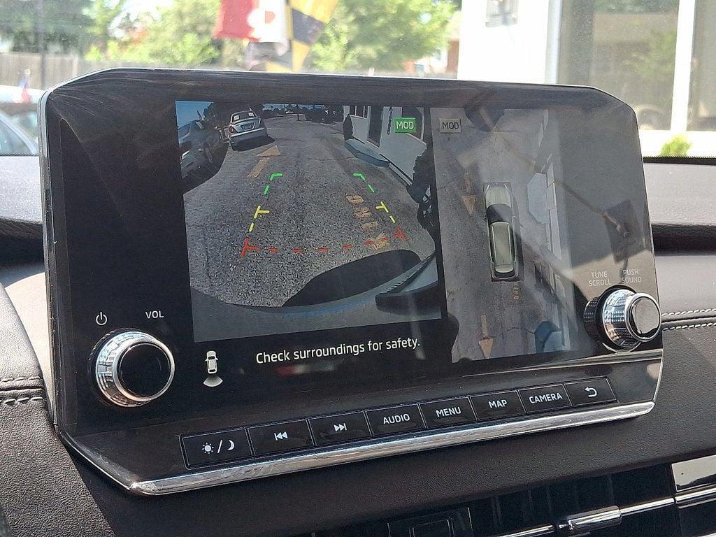 used 2022 Mitsubishi Outlander car, priced at $21,995