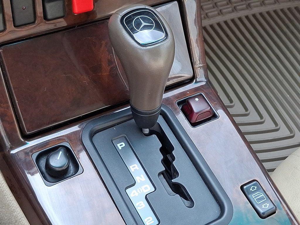 used 1996 Mercedes-Benz SL-Class car, priced at $9,995