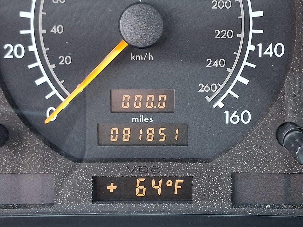 used 1996 Mercedes-Benz SL-Class car, priced at $9,995