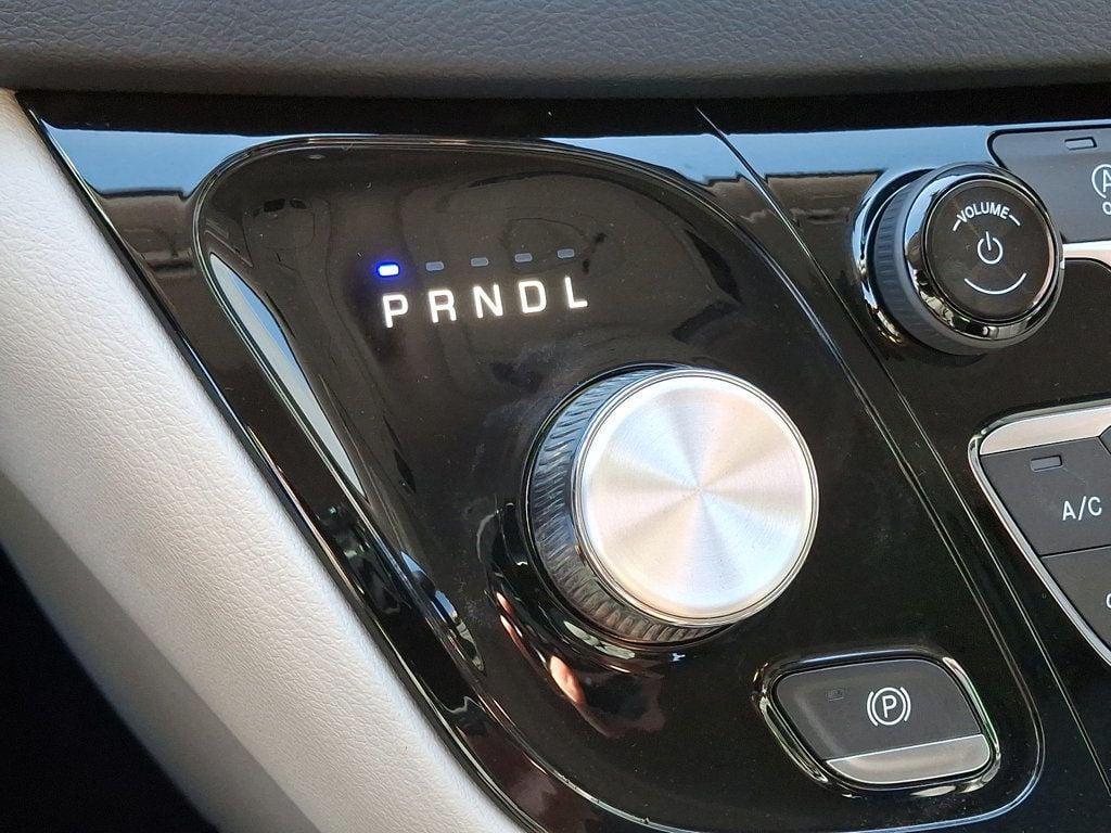 used 2020 Chrysler Pacifica car, priced at $14,995