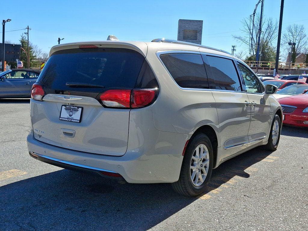 used 2020 Chrysler Pacifica car, priced at $14,995
