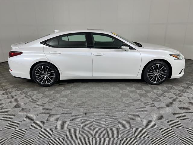 used 2023 Lexus ES 350 car, priced at $39,912