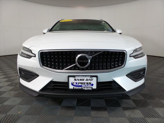 used 2022 Volvo V60 Cross Country car, priced at $33,929