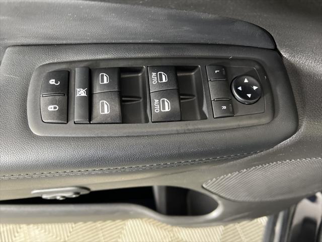 used 2021 Jeep Grand Cherokee car, priced at $28,628