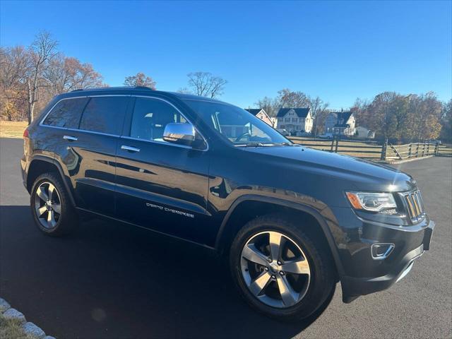 used 2015 Jeep Grand Cherokee car, priced at $14,995