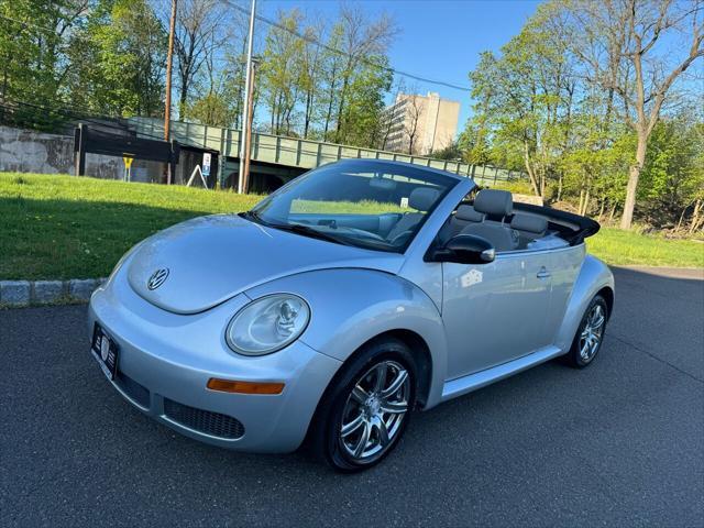 used 2006 Volkswagen New Beetle car, priced at $7,495