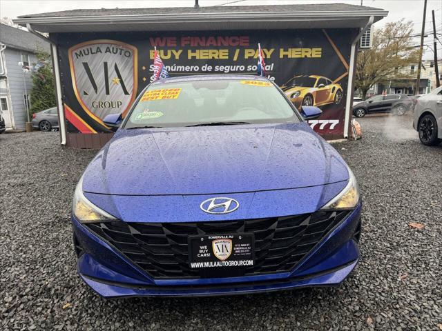 used 2023 Hyundai Elantra car