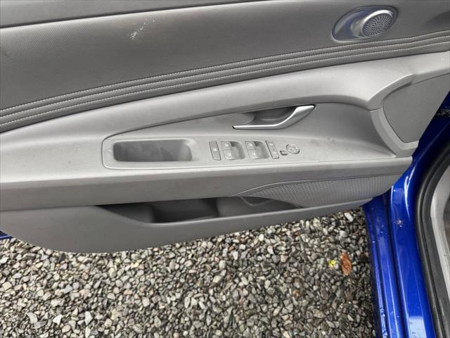 used 2023 Hyundai Elantra car