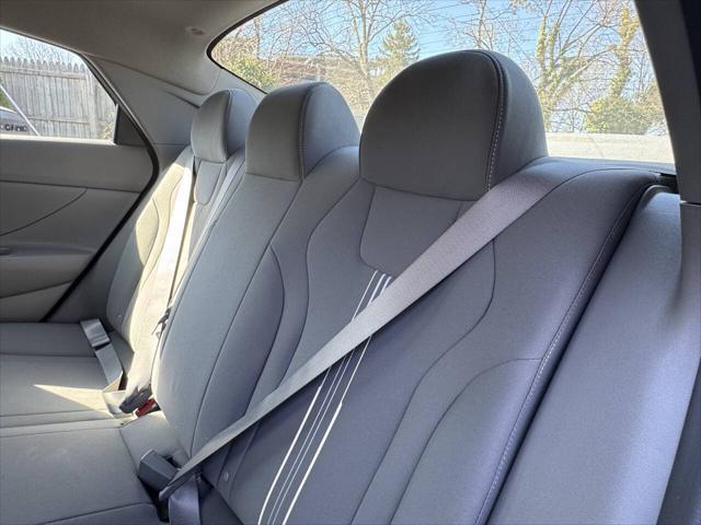 used 2023 Hyundai Elantra car