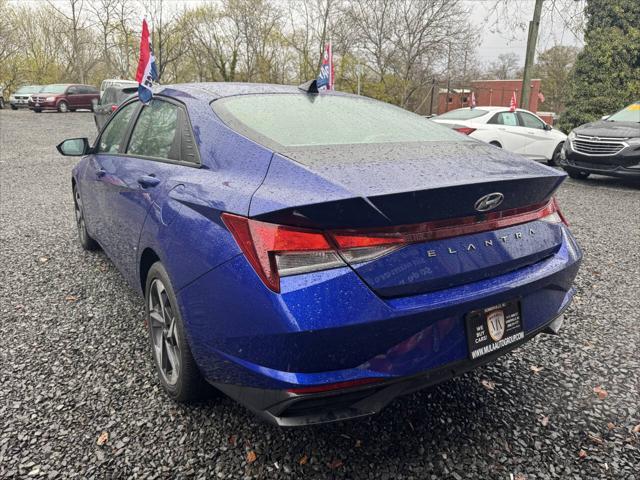 used 2023 Hyundai Elantra car