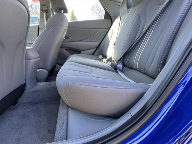 used 2023 Hyundai Elantra car