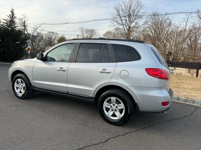 used 2009 Hyundai Santa Fe car, priced at $5,995