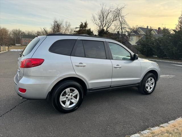 used 2009 Hyundai Santa Fe car, priced at $5,995