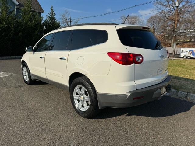 used 2011 Chevrolet Traverse car, priced at $6,995