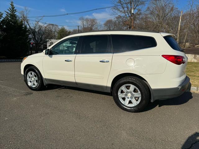 used 2011 Chevrolet Traverse car, priced at $6,995