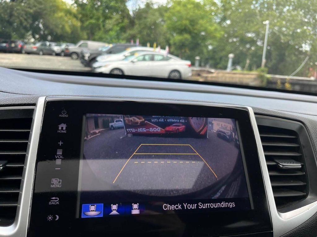 used 2018 Honda Pilot car