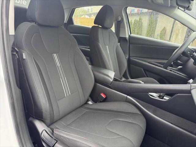 used 2021 Hyundai Elantra car