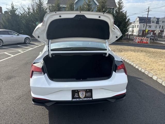 used 2021 Hyundai Elantra car