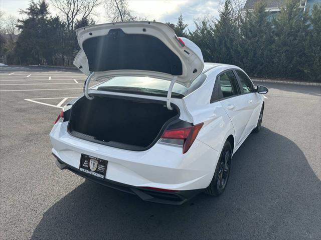 used 2021 Hyundai Elantra car