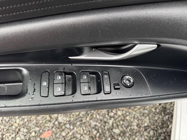 used 2021 Hyundai Elantra car