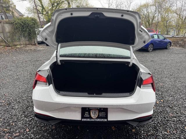 used 2021 Hyundai Elantra car