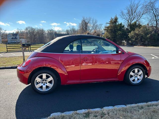 used 2007 Volkswagen New Beetle car, priced at $9,995