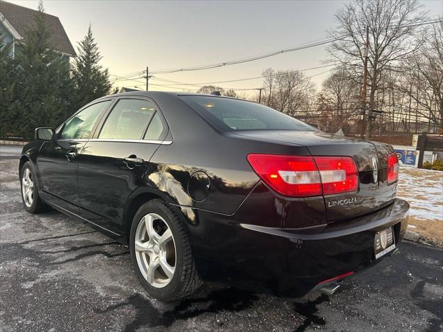 used 2007 Lincoln MKZ car, priced at $8,495