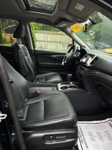 used 2017 Honda Pilot car