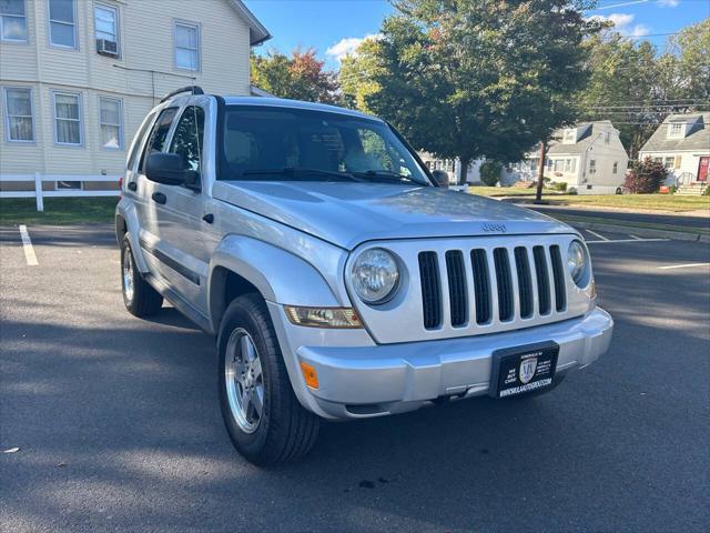 used 2005 Jeep Liberty car, priced at $4,995