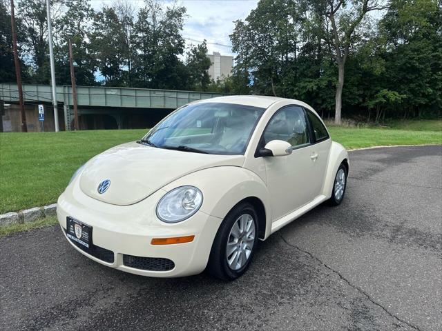 used 2009 Volkswagen New Beetle car, priced at $5,495