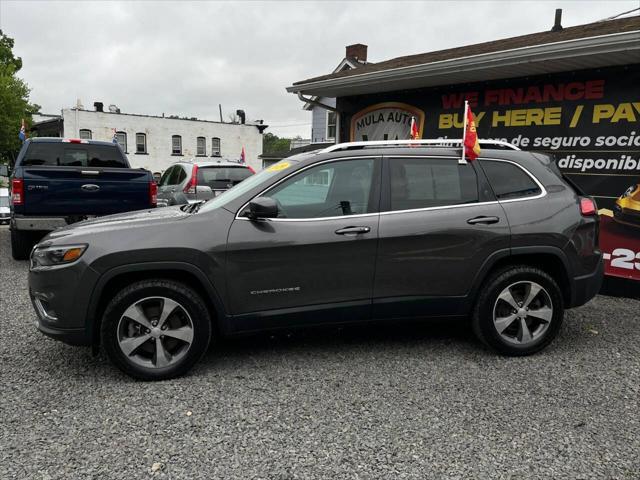 used 2019 Jeep Cherokee car