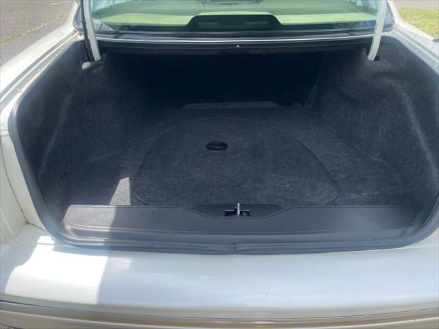 used 1998 Cadillac DeVille car