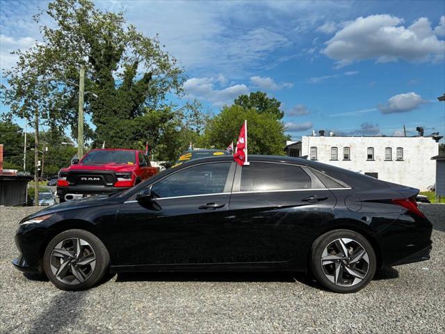 used 2022 Hyundai Elantra car, priced at $18,055