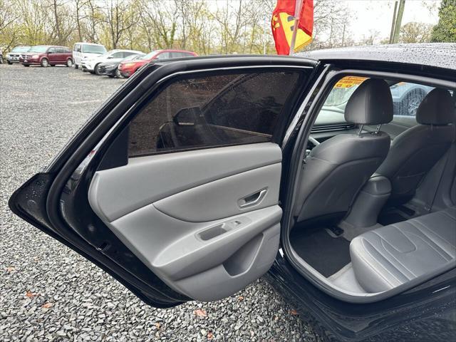 used 2022 Hyundai Elantra car