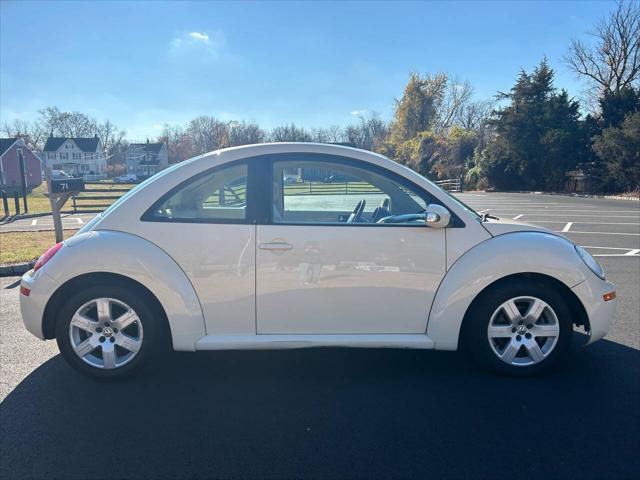 used 2007 Volkswagen New Beetle car, priced at $6,995